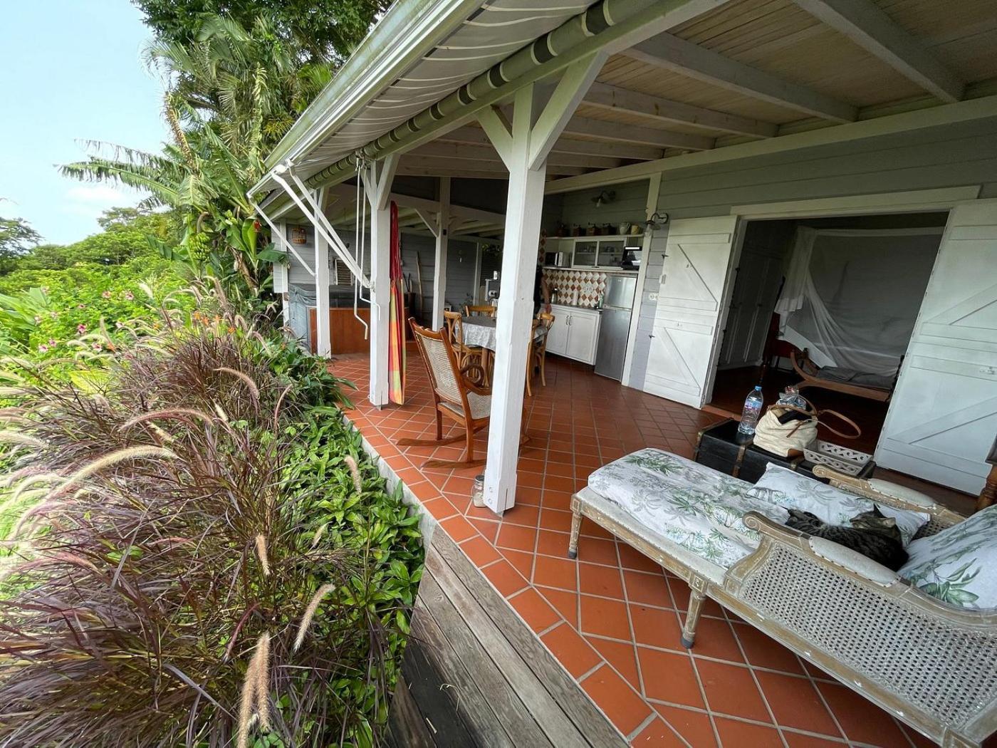 Beausejour Guest House Pointe-Noire Eksteriør bilde