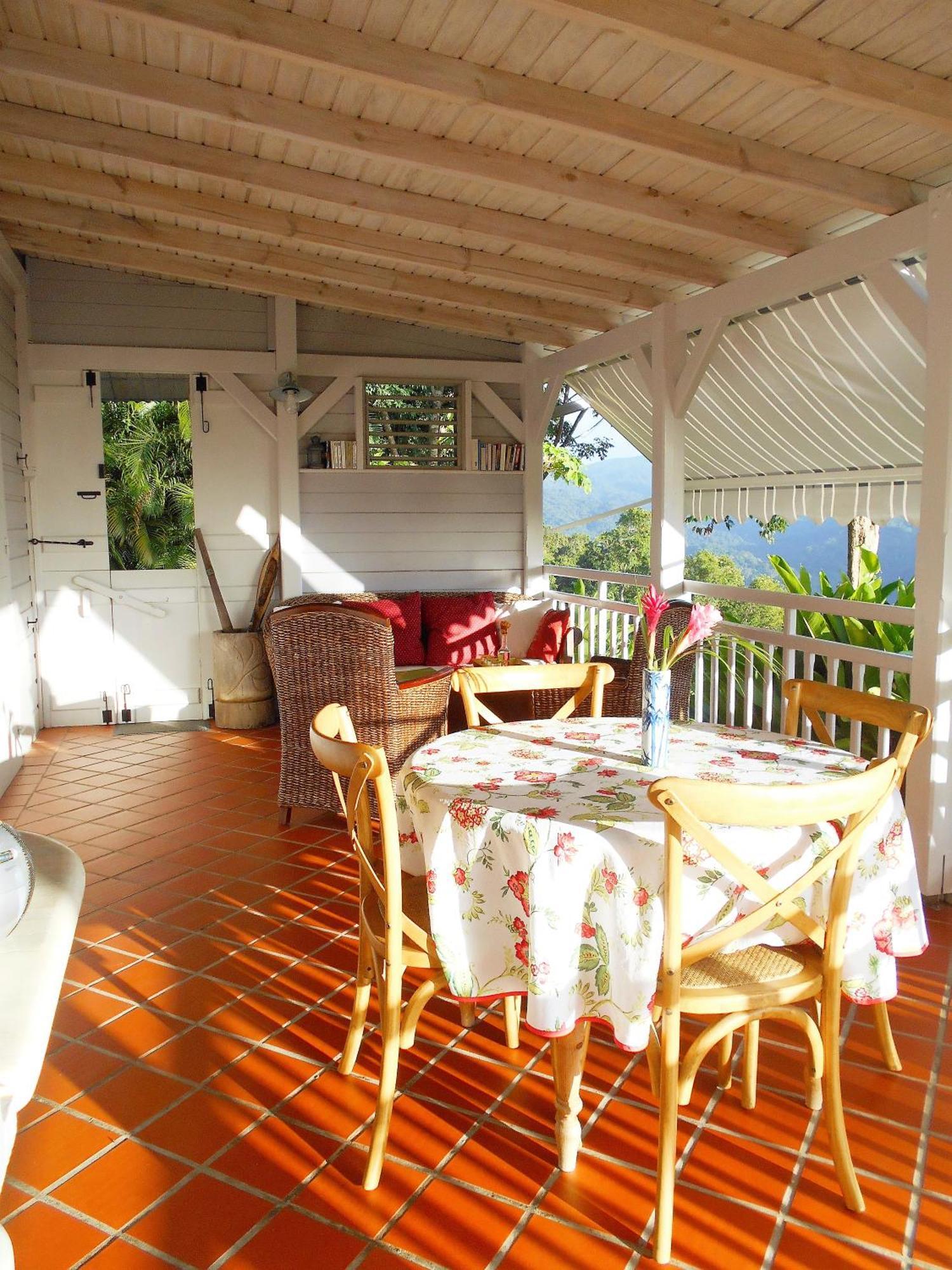 Beausejour Guest House Pointe-Noire Eksteriør bilde